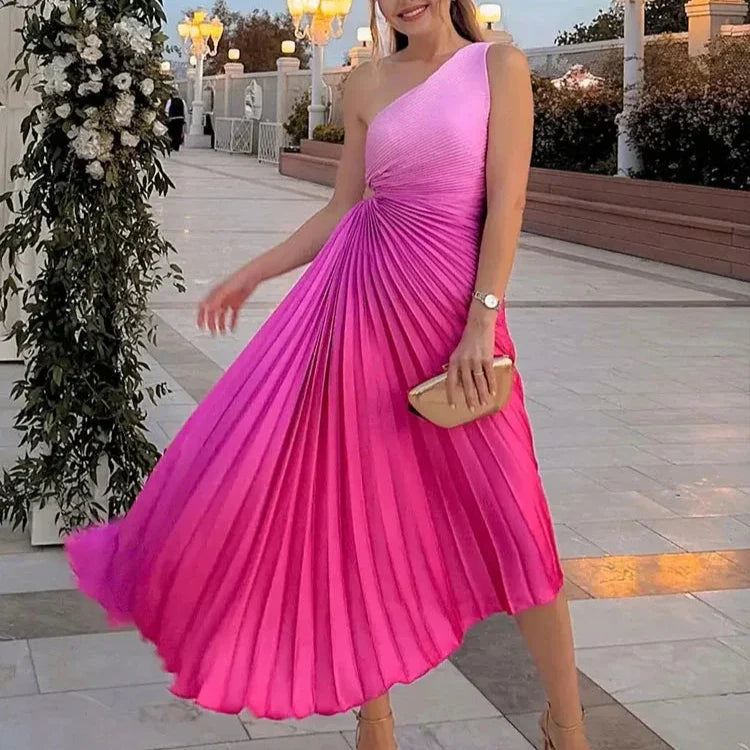 Robe plissée asymétrique