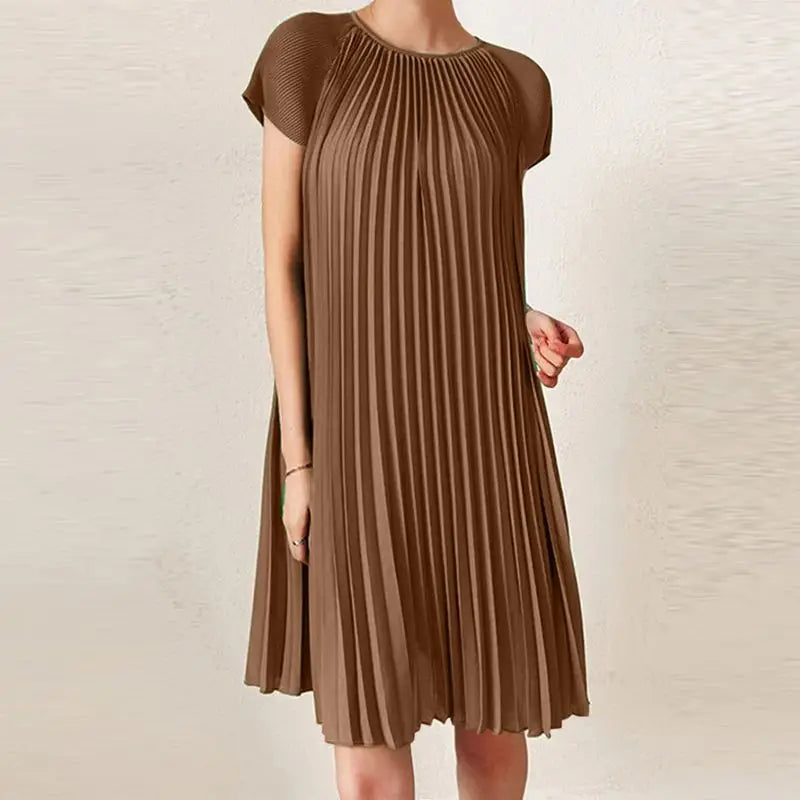 Robe plissée marron