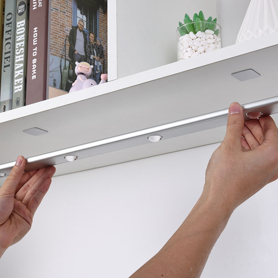 Lampe réglette ultra fine LED sans fil avec détecteur de mouvement