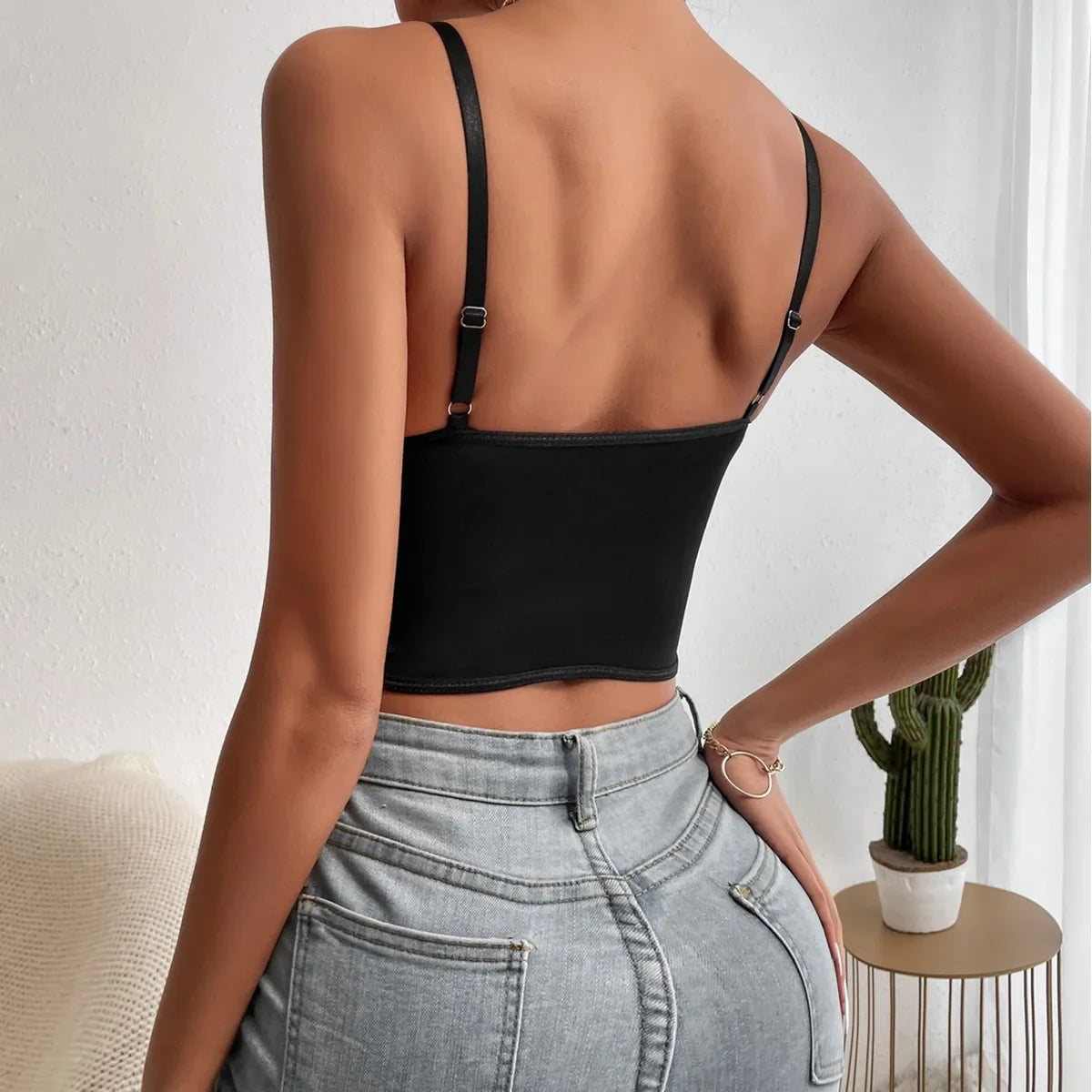 Crop top noir dentelle