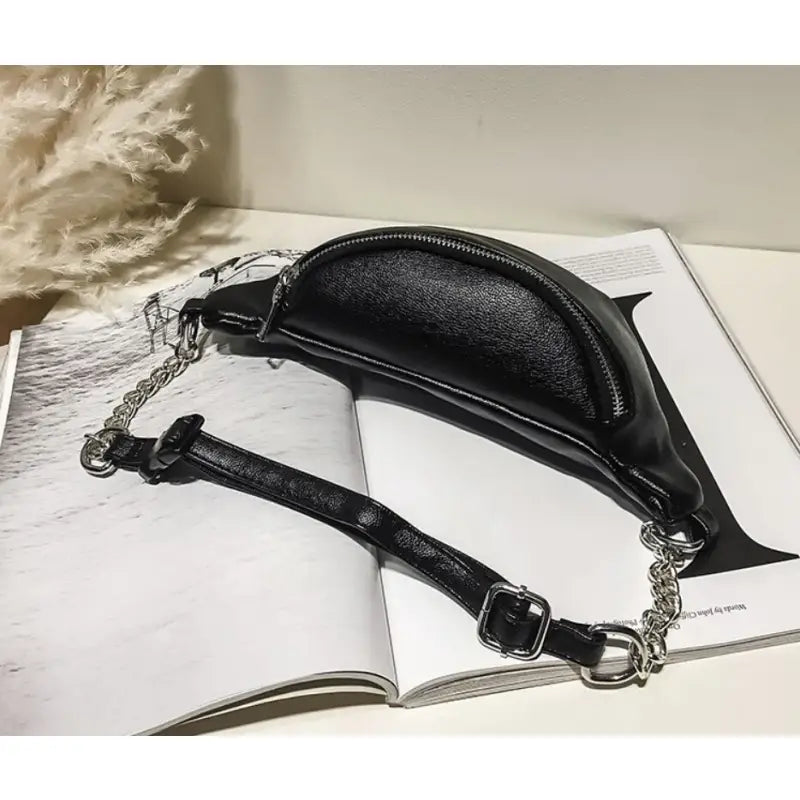 Banane Noir Femme avec Chaîne