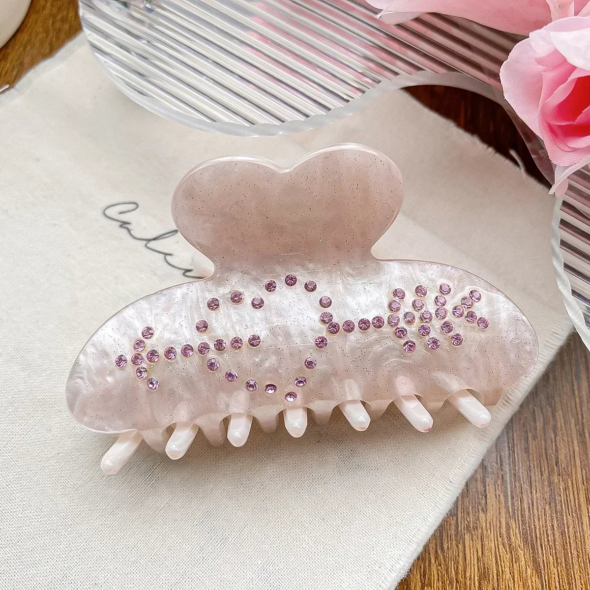 Barrette flèche et cœur en strass