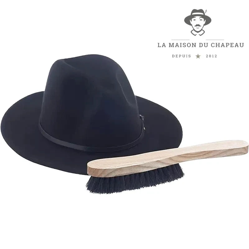 Brosse à Chapeau Bois Massif et Poils Naturels