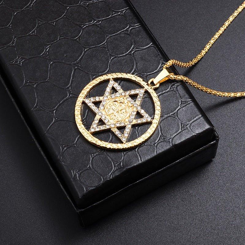 Collier pendentif étoile de David strass entourée d'un cercle