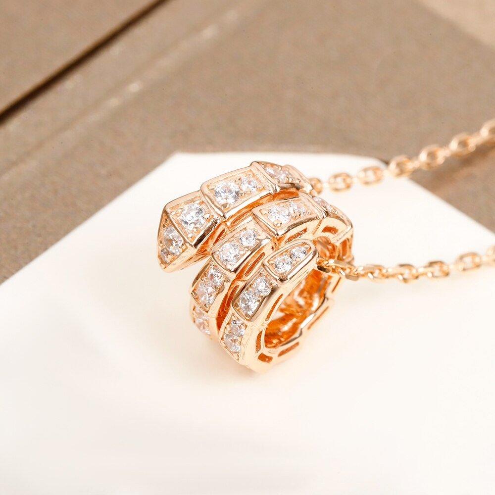 Collier pendentif serpent incrusté diamants argent 925 / plaqué or rose