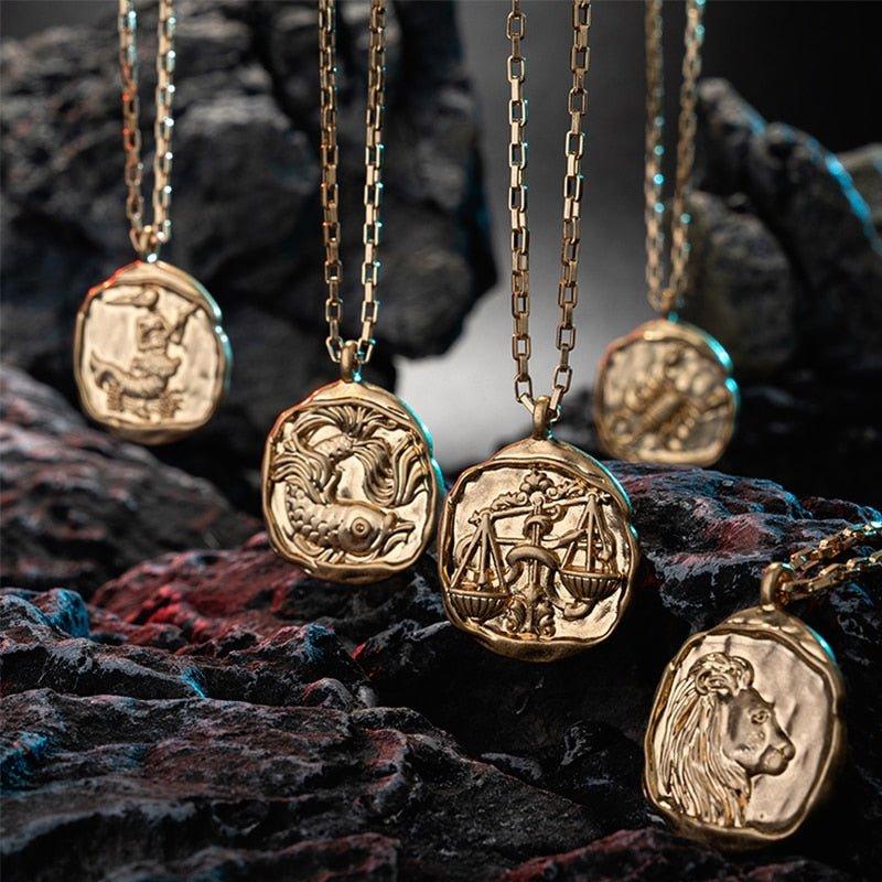 Collier pendentif signe astrologique médaille ronde irrégulière plaqué or