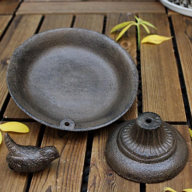 Bain oiseaux jardin
