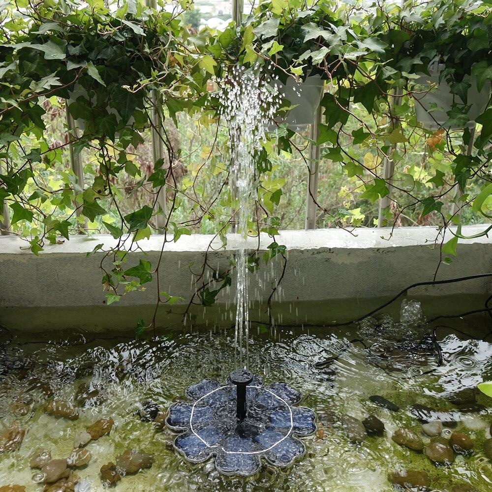 Fontaine solaire moderne
