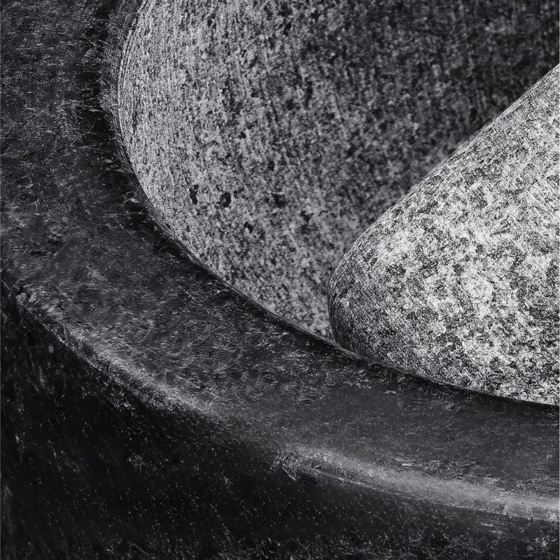 Pilon Moderne en Granit Durable