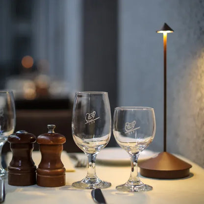 Lampe LED Sans Fil LumaPure – Design Moderne, Dimmable, Résistante à l’Eau, Intérieur & Extérieur