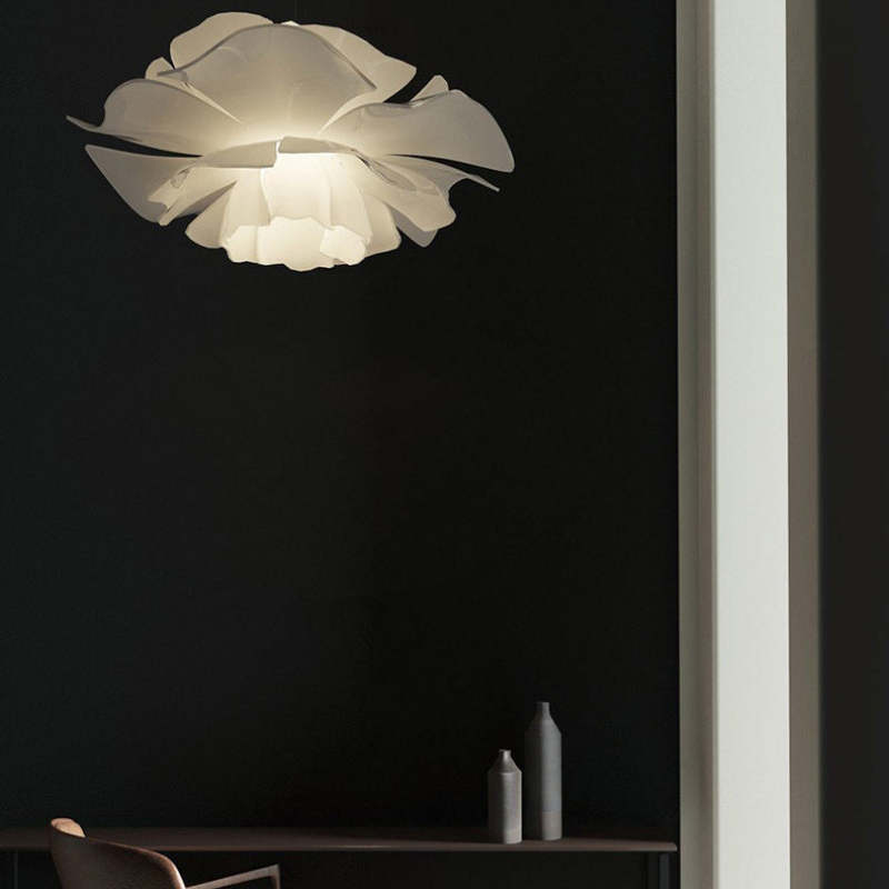 Suspension Bella Fleur - Lampe Moderne en Métal et Acrylique, Design Floral