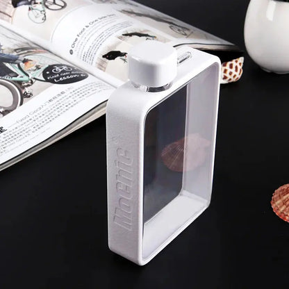 Bouteille D'eau Plate MoChic