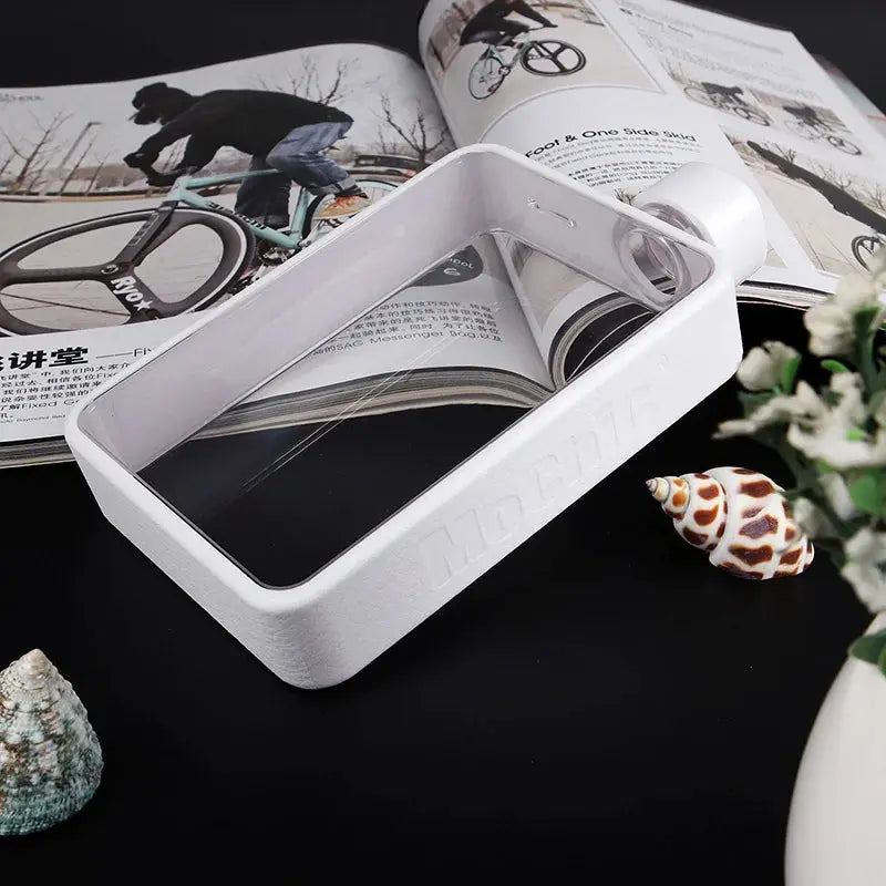 Bouteille D'eau Plate MoChic