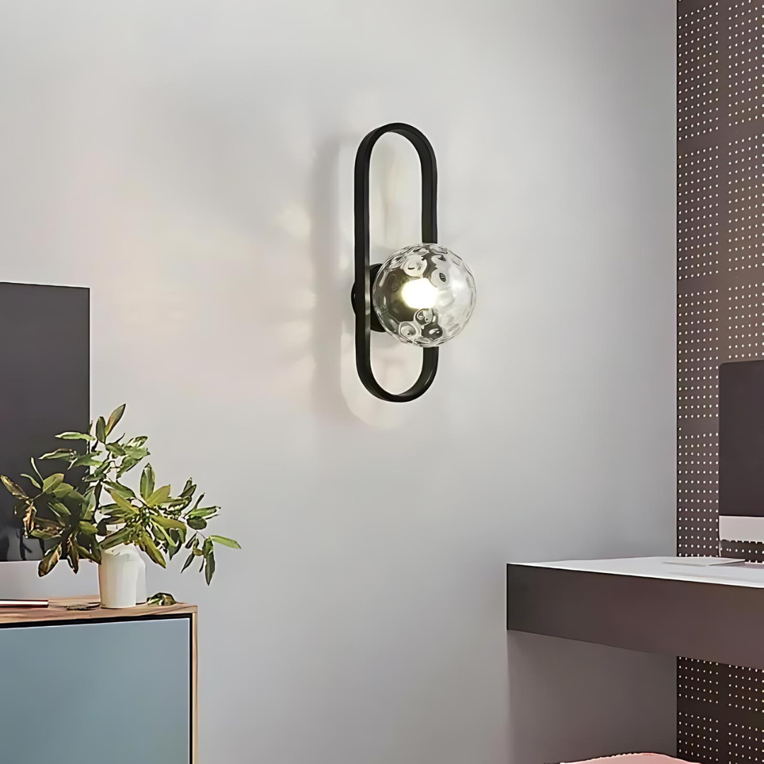 Applique Murale Camille – Lampe LED Élégante en Verre Satiné pour un Éclairage Moderne