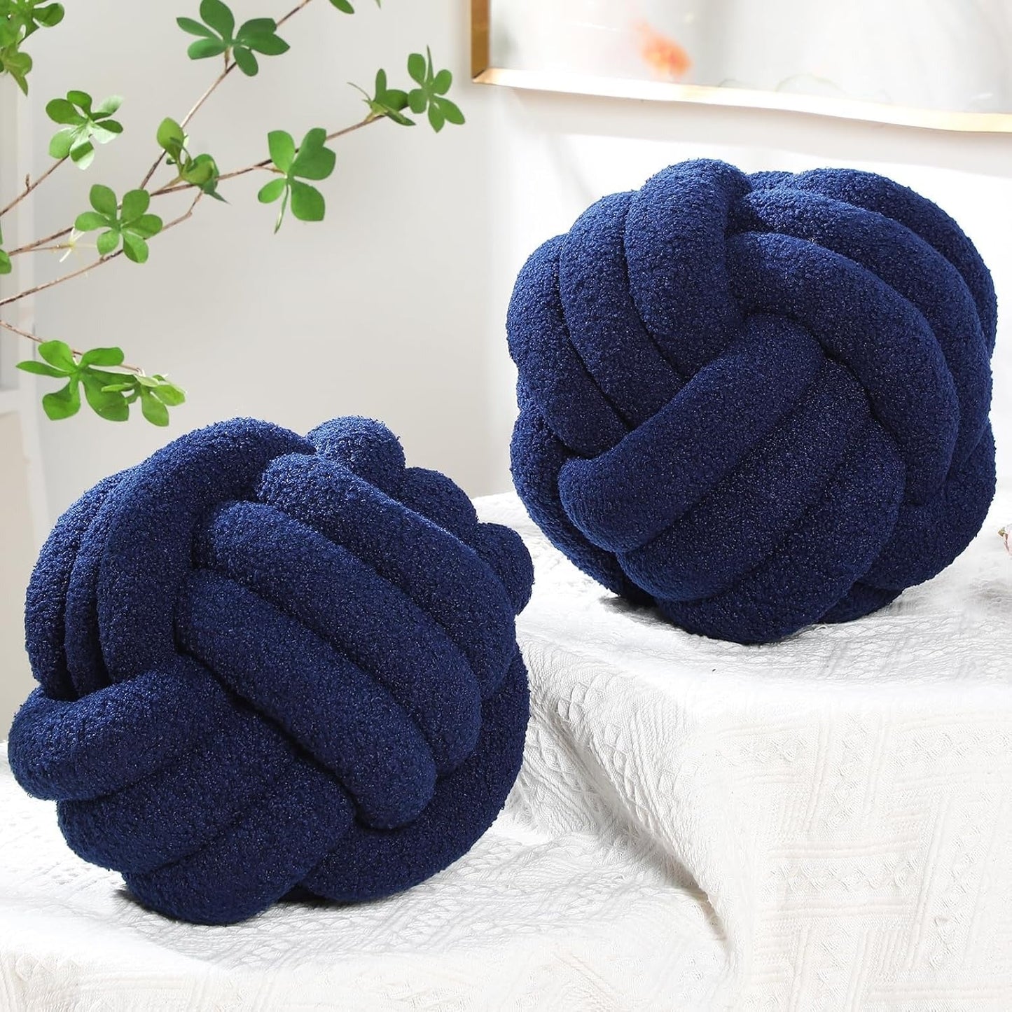Coussin boule bleu