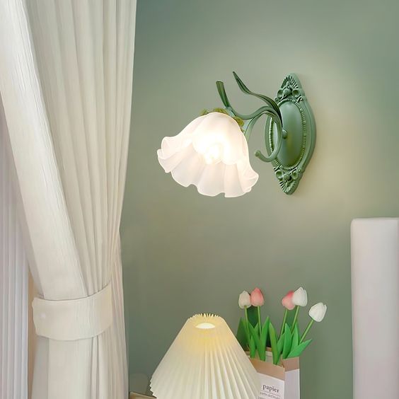 Applique Maiglöckchen - Éclairage Floral Élégant, Lueur Douce, Design Inspiré des Fleurs, E27