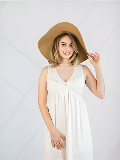 Chapeau de Paille - GoldenGaze