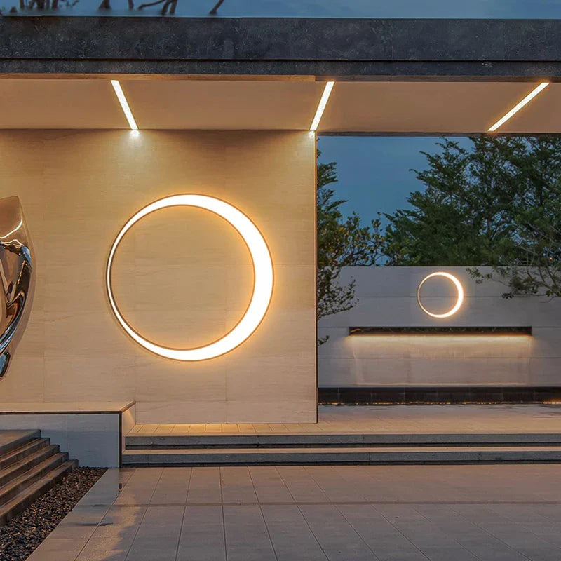 Applique Murale LED Extérieure Étanche IP65 – Design Lune