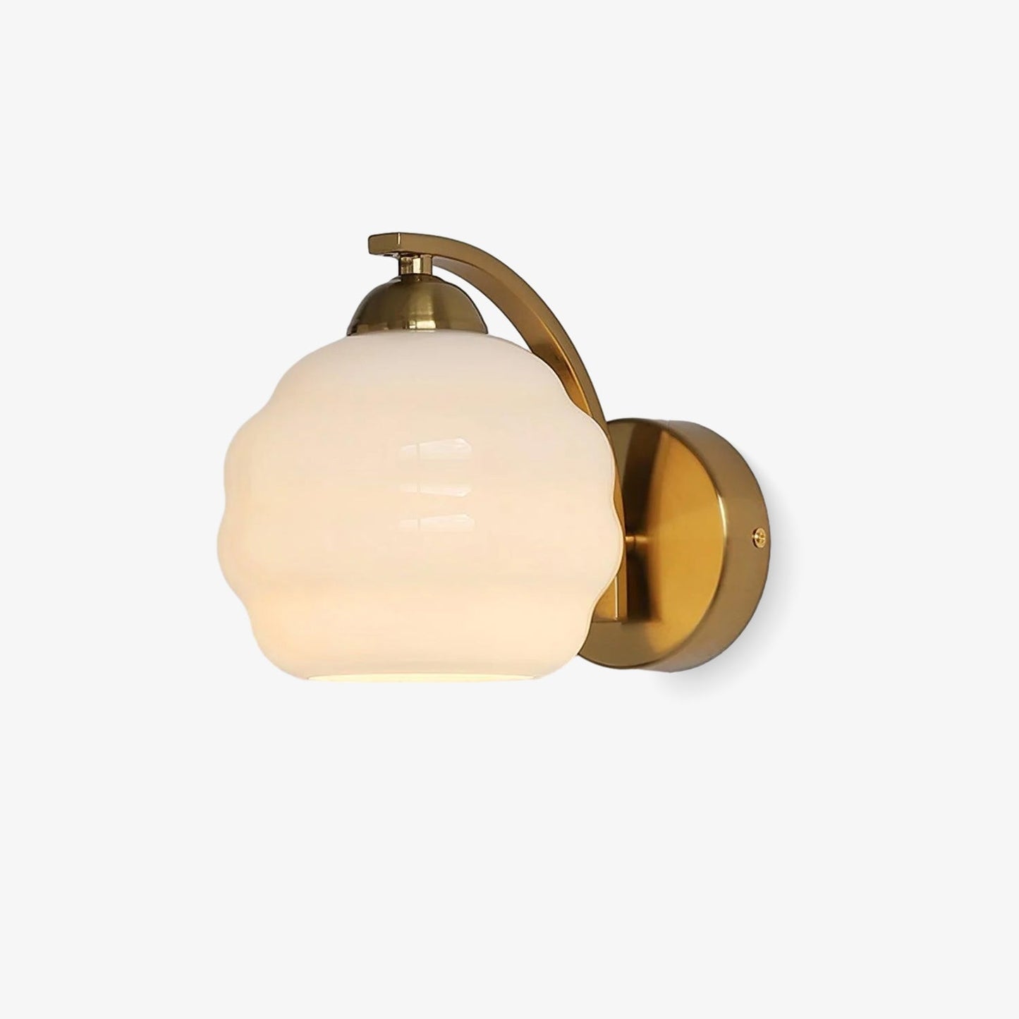 Lampe Murale Vintage Art Déco, Élégance Classique avec Abat-jour en Verre Blanc