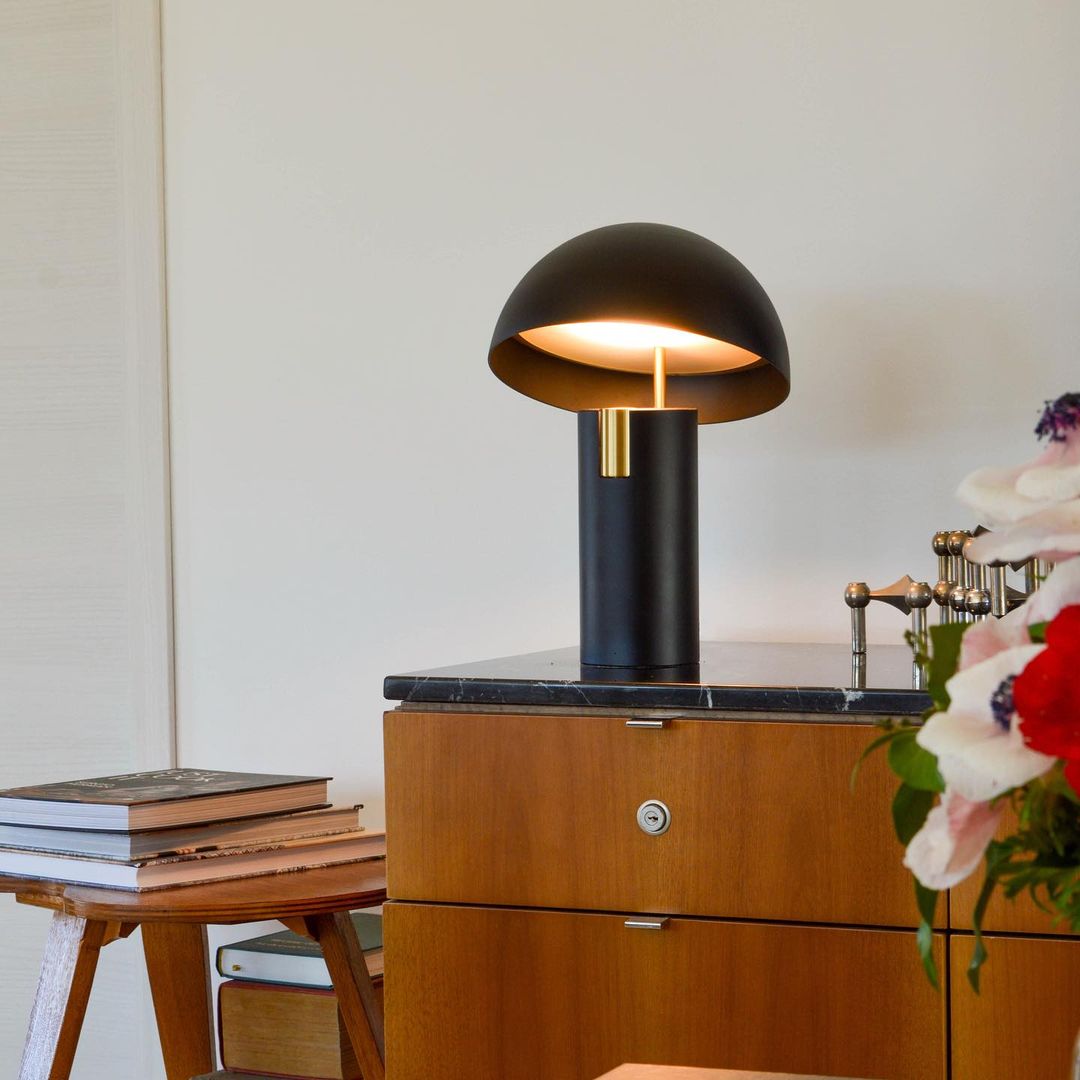 Lampe de Table Avo - Design Moderne avec LED Intégrée
