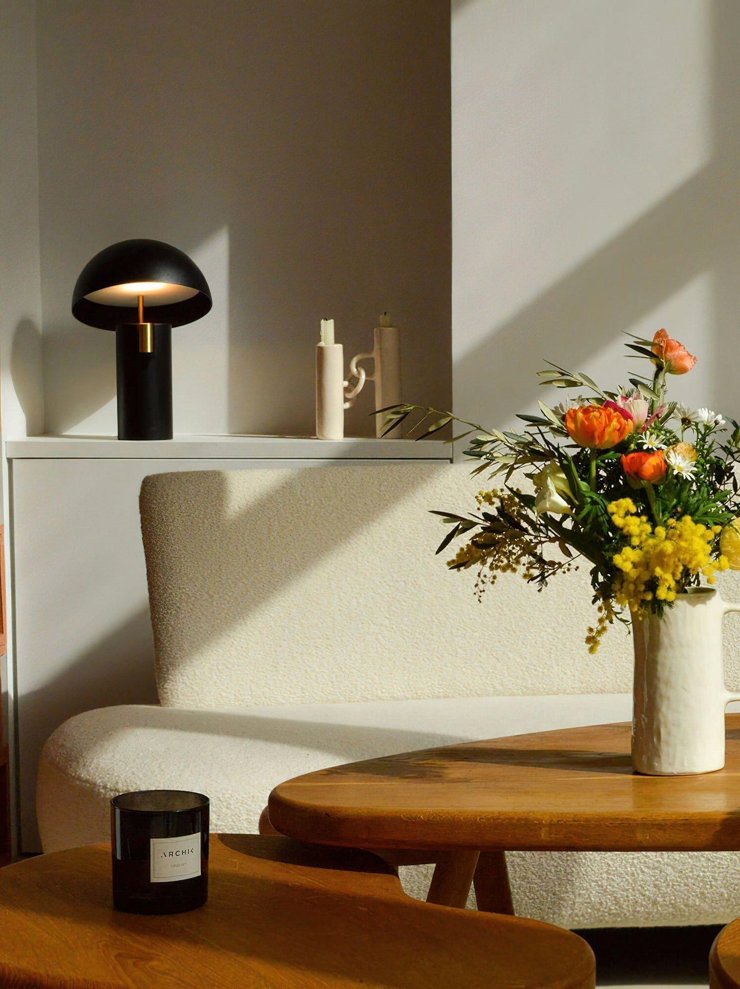 Lampe de Table Avo - Design Moderne avec LED Intégrée