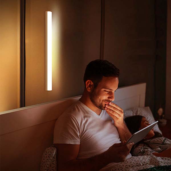 Lampe LED Sans Fil avec Détecteur de Mouvement
