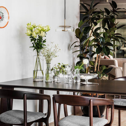 Suspension LED Solaire – Éclairage Moderne en Laiton et Verre pour Intérieur Élégant