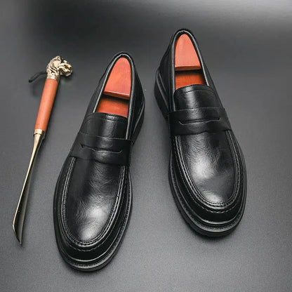 Black loafers-Old Money