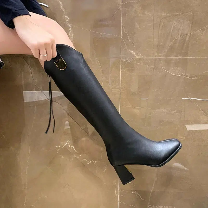 Bottes hautes bout carré