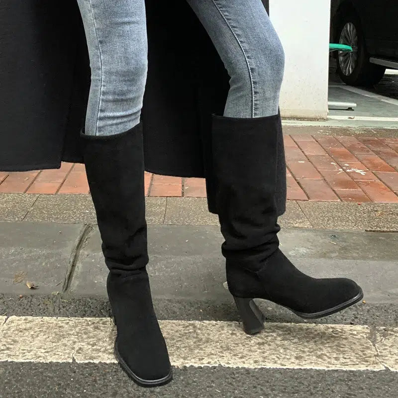 Bottes hautes en daim