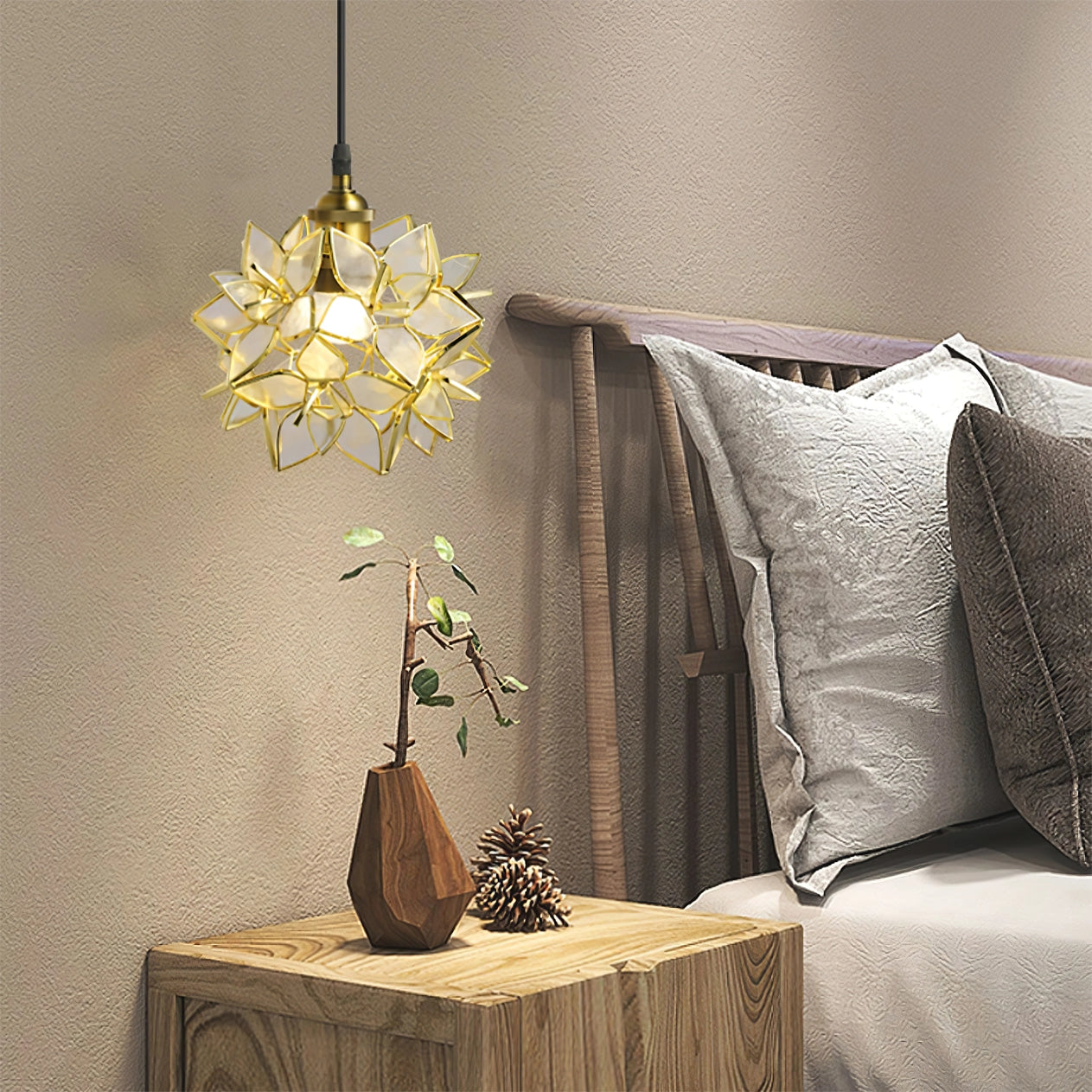 Suspension Capiz en Coquillage - Élégante Lampe en Métal et Verre pour Salon et Salle à Manger
