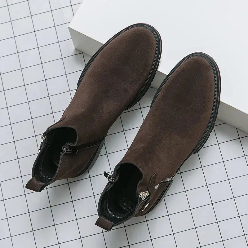 Chelsea boot daim