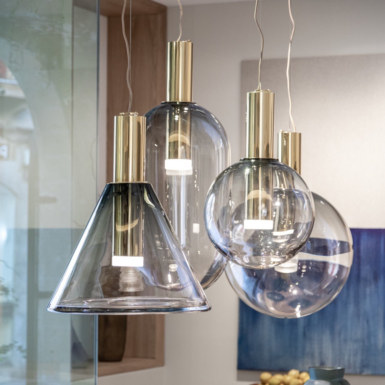Lampe Suspendue Collection Isabel - Élégance et Lumière Douce pour Votre Chambre