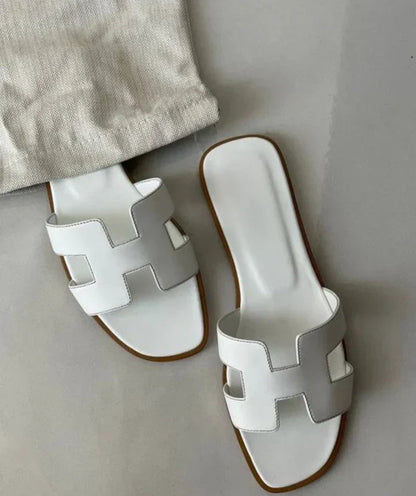 StrapMaven | Sandales en cuir modernes à design H