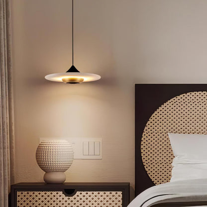 Suspension MarbleGlow – Design Moderne & Éclairage LED Intégré
