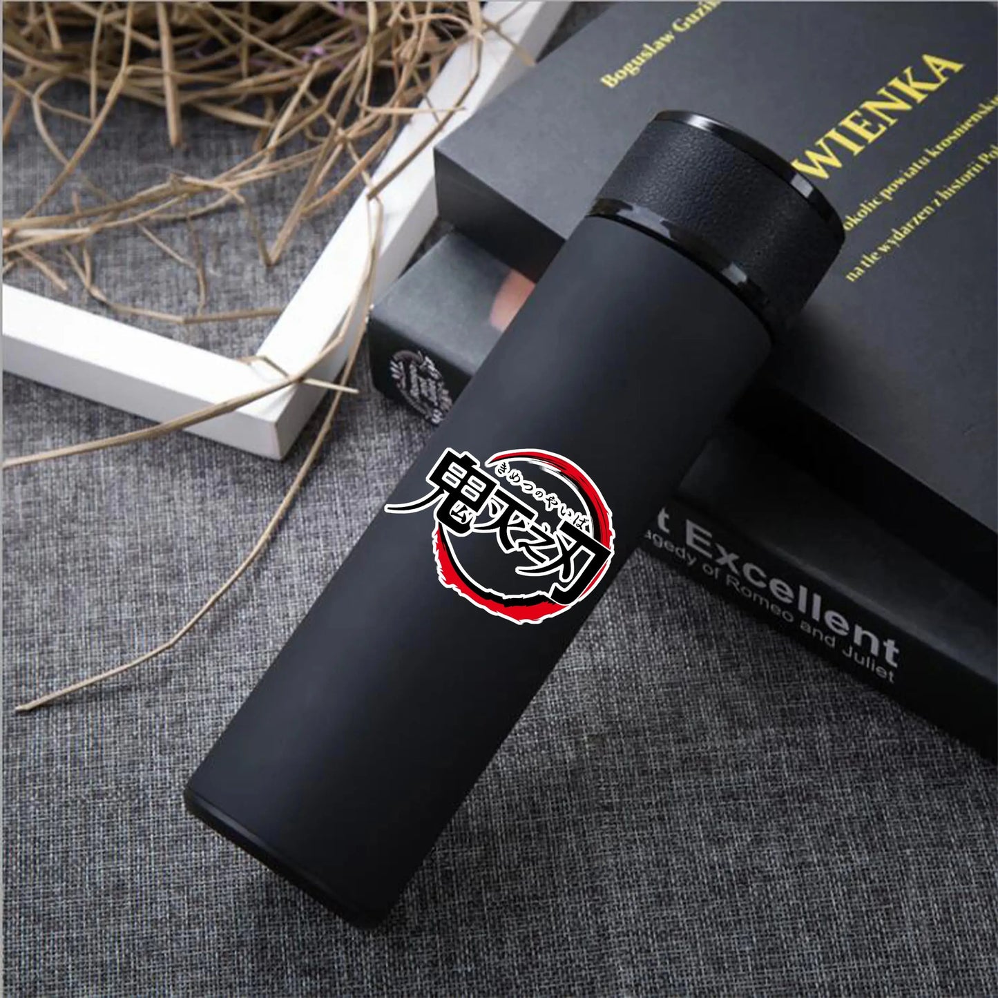 Gourde Connectée Manga Anime Demon Slayer 500ml (Intelligente)