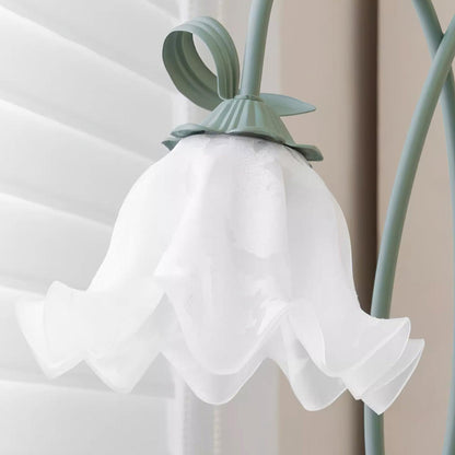 Lampadaire Calla Flowers – Éclairage Élégant avec Fleurs Blanches et Design Raffiné