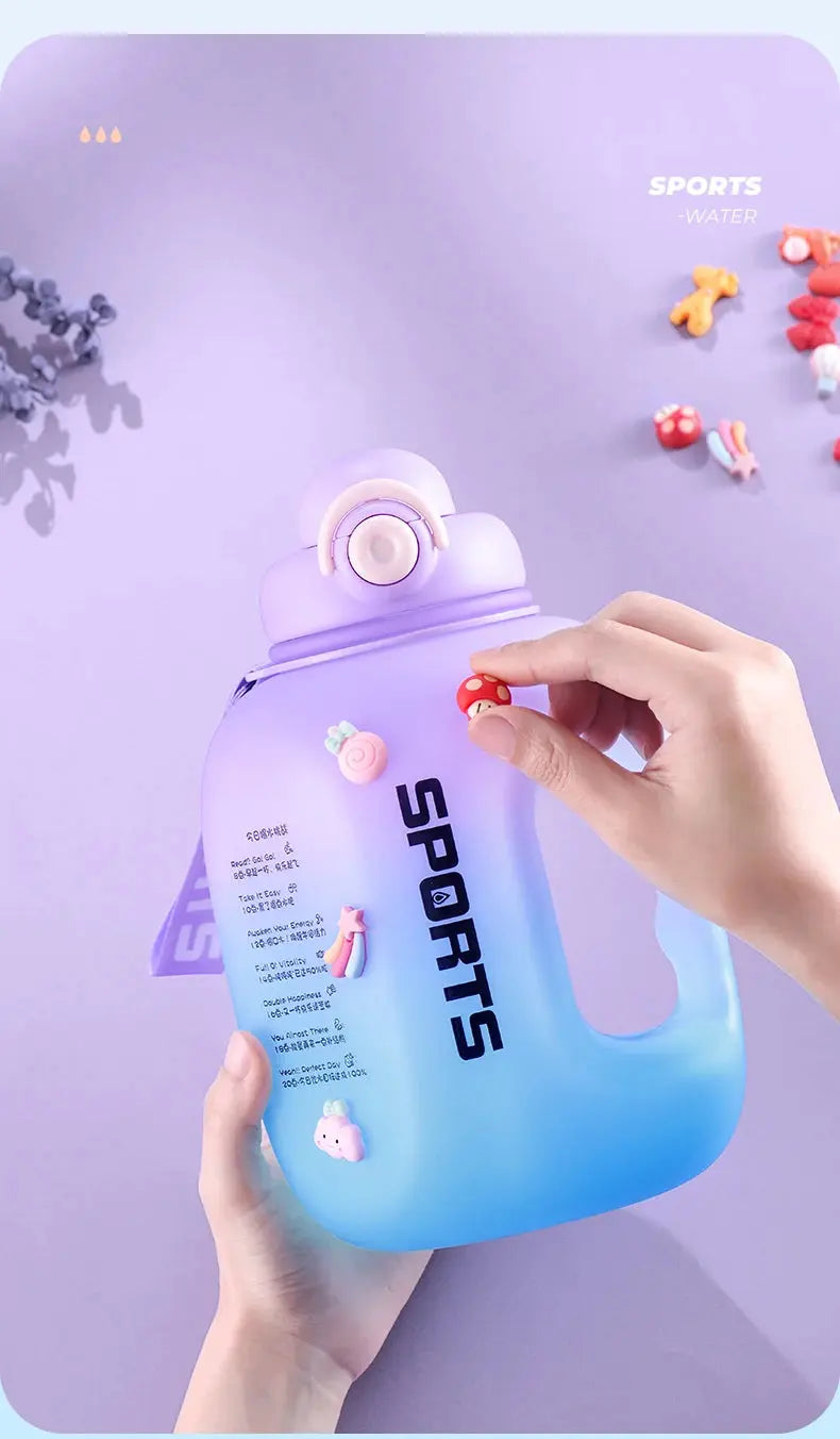 Grosse Gourde avec paille intégrée 2500ml