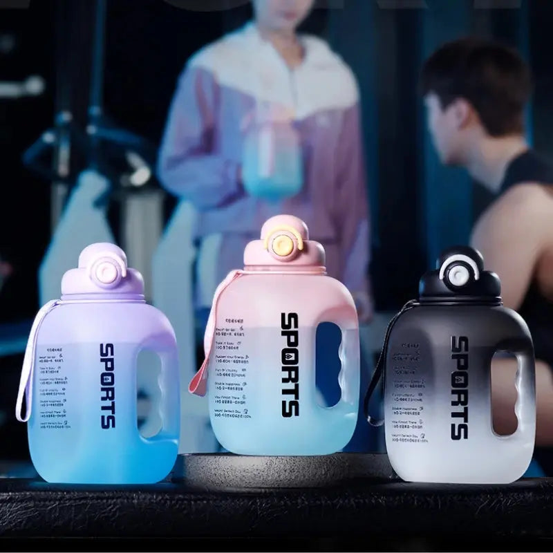 Grosse Gourde avec paille intégrée 2500ml