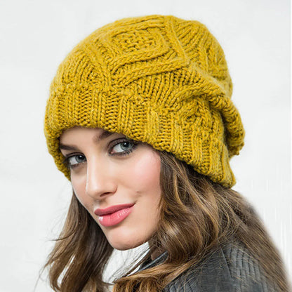 Bonnet Femme en tricot torsadé - GoldenCharm
