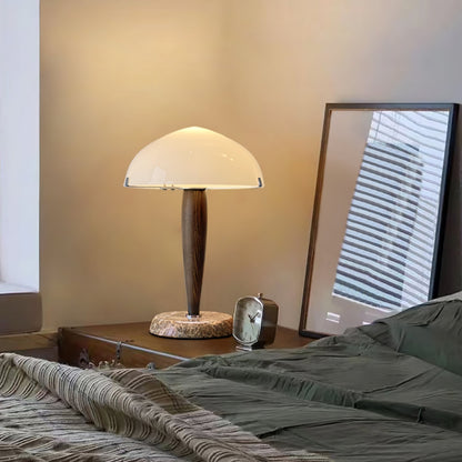 Lampe de Table Herman – Élégance Inspirée et Design Raffiné