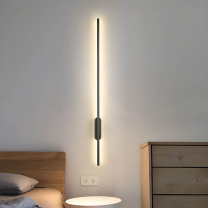 Applique Murale Moderne Lance – Éclairage LED Élégant en Aluminium et Silicone