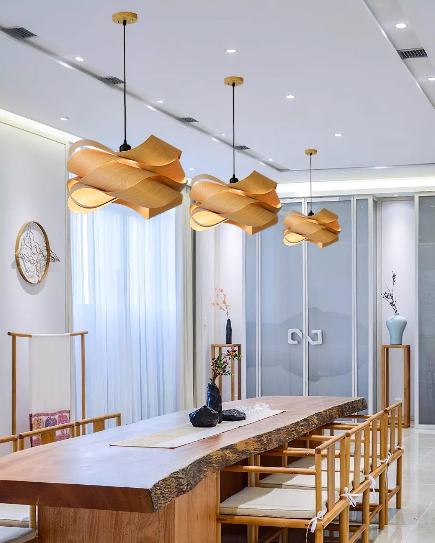Suspension Link en Bois et Métal - Lampe Moderne à Lumière Douce pour Intérieur Élégant