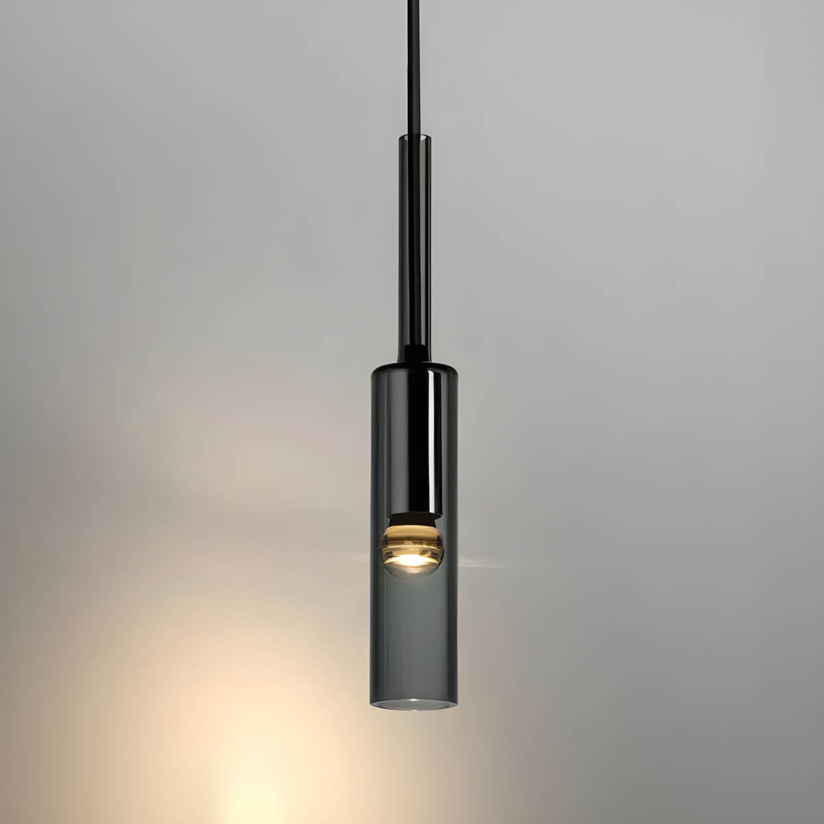 Suspension Marque - Lampe Moderne en Verre et Métal avec LED Intégrée