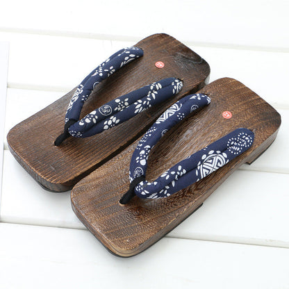 Tong japonaise en bois
