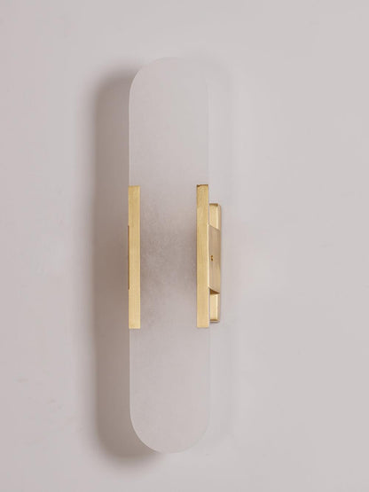 Applique Murale Melange Elongée en Albâtre - Design Élégant avec Détails en Laiton