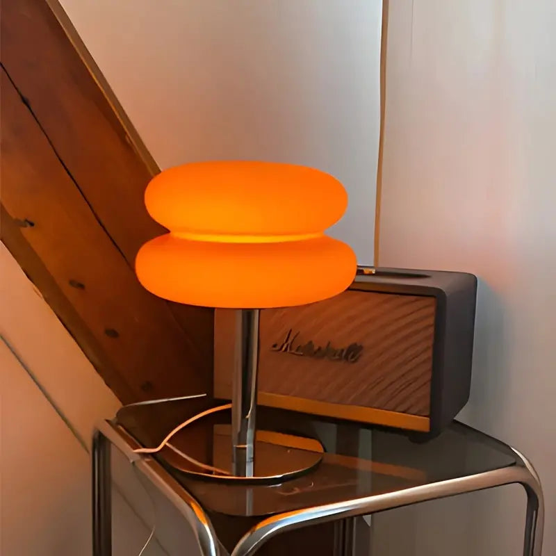 Lampe de Table en Verre Soufflé - Élégance Artisanale