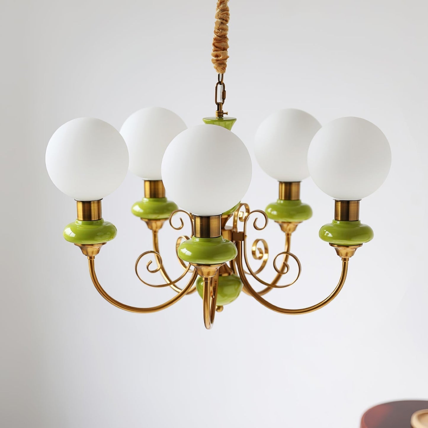 Chandelier Onyx Moderne – Luminaire Élégant en Métal et Verre pour Salon et Salle à Manger