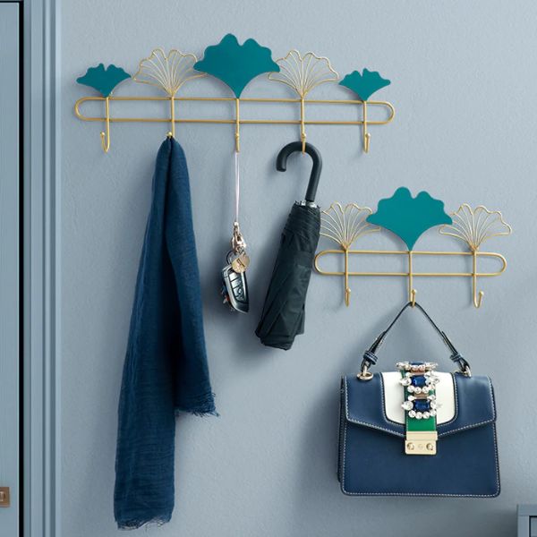 Porte manteau entrée feuille