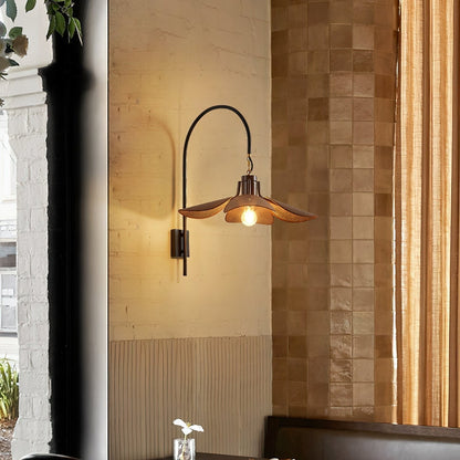 Applique Petal Bloom – Lampe Murale Élégante en Forme de Pétales